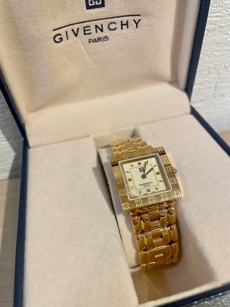 GIVENCHY レディース 時計 ジャンク