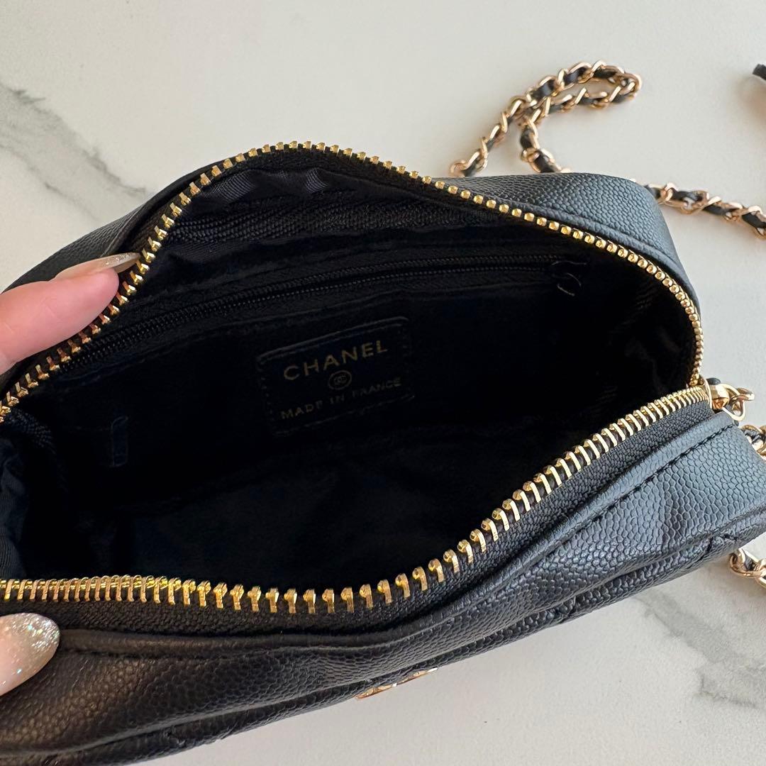 CHANEL ノベルティ ショルダーバッグ チェーンポーチ チャーム付き