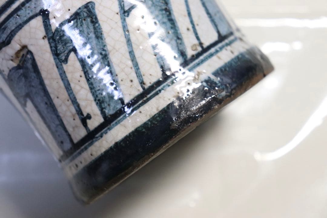 古安南　蜻蛉　染付瓶　アンティーク　送料込み1123