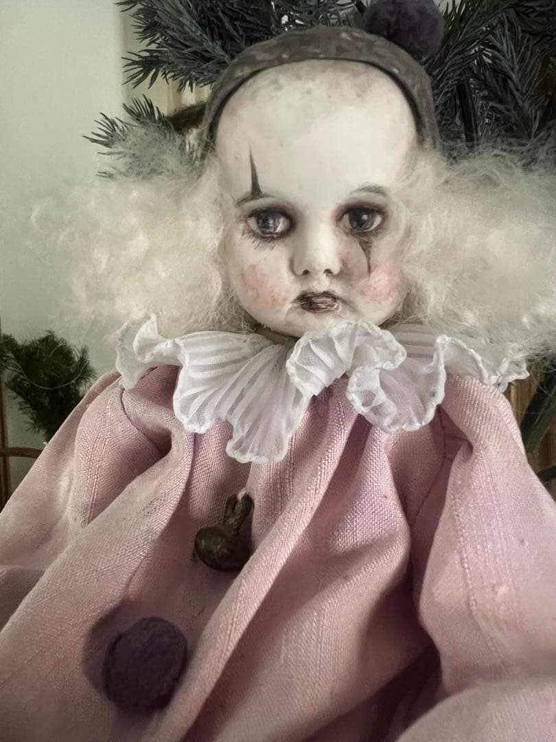 人形 ピンクの布製ピエロ人形