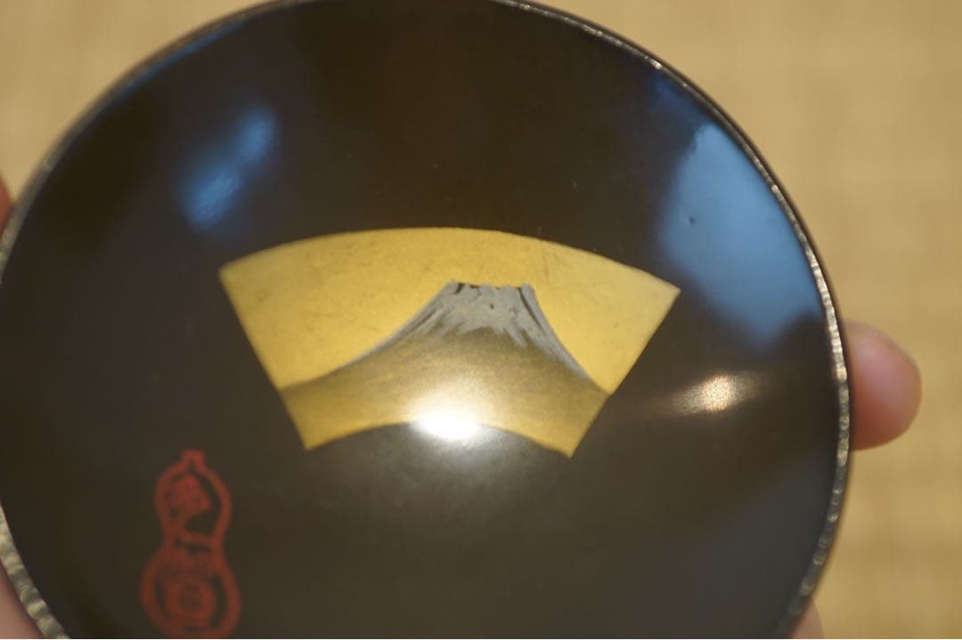 茄子高蒔絵・富士山蒔絵・朱印入り 黒乾漆粉塗 小吸物椀 2客/ 木製漆器 茶懐石