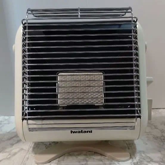 未使用品 イワタニ　カセットガスストーブ　マイ暖　CB-STV-MYD