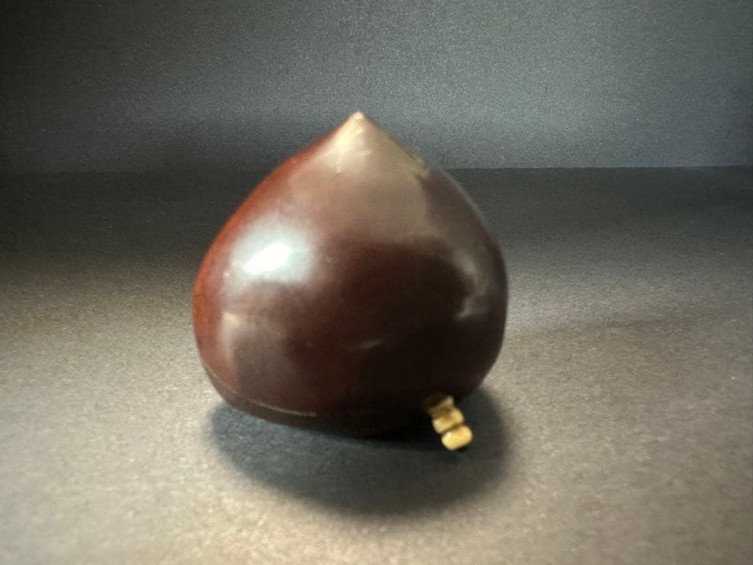 【根付(netsuke)】栗の根付　木製　江戸時代