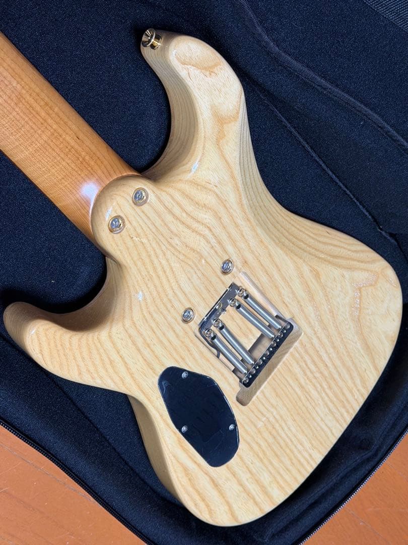 国産ブランド infinite guitar 7弦エレキギター ミディアム