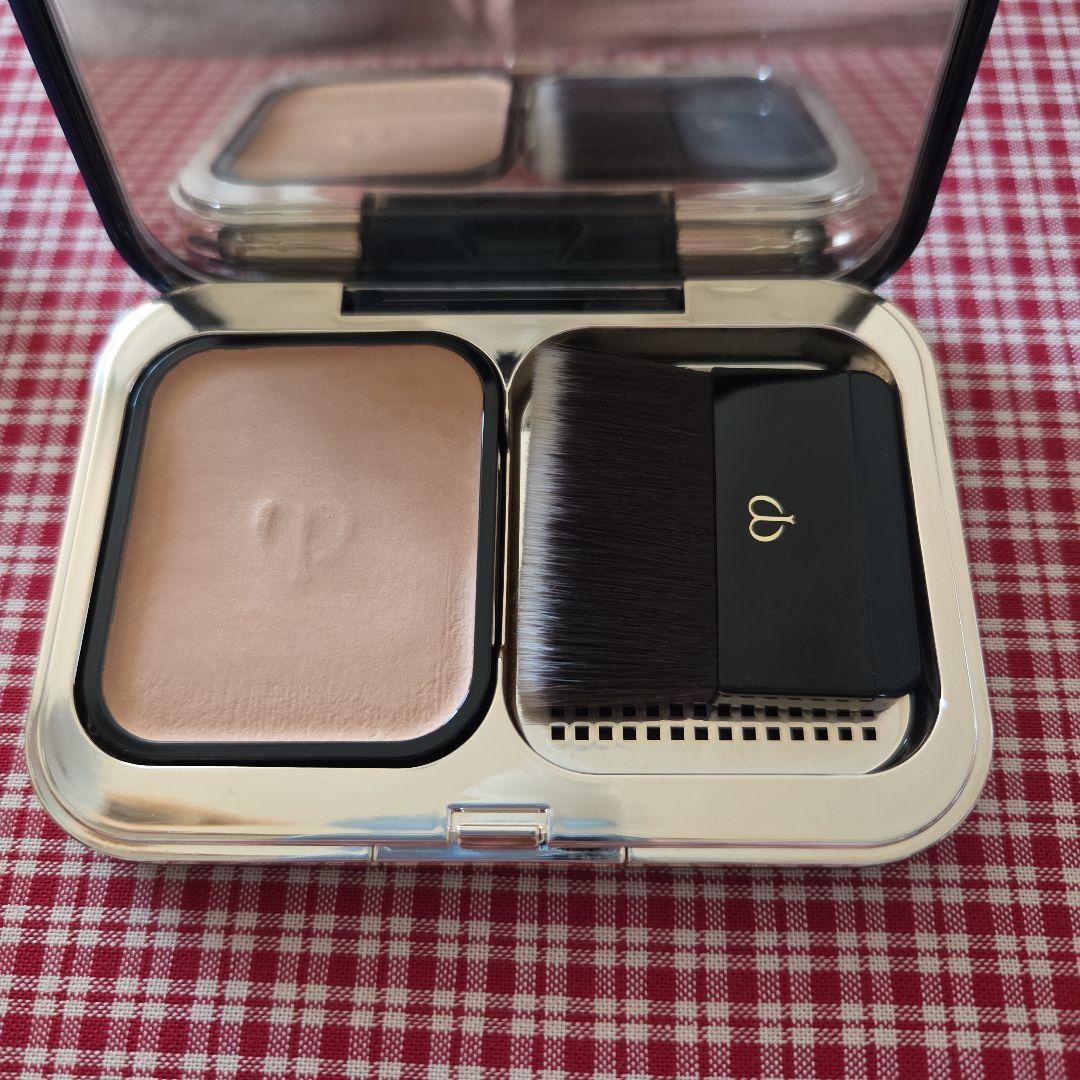 クレ・ド・ポー ボーテ タンプードルエクラⅡ オークル 20