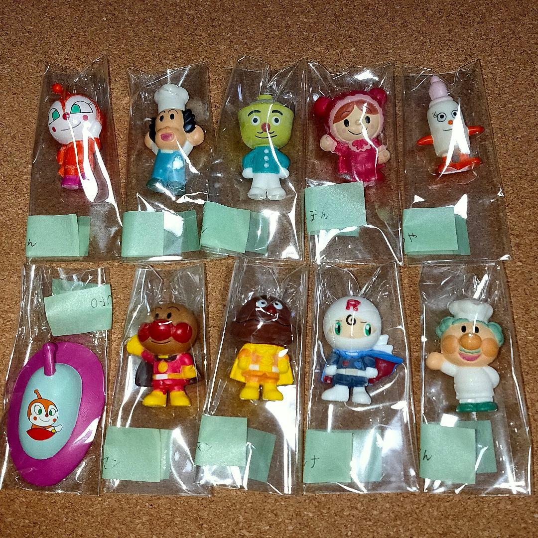 【10個セット】011 アンパンマンミュージアムフィギュア