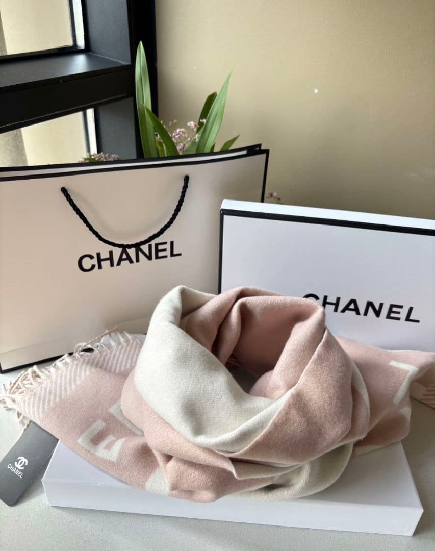 CHANEL ウール スカーフ ピンク×ホワイト 184x34cm