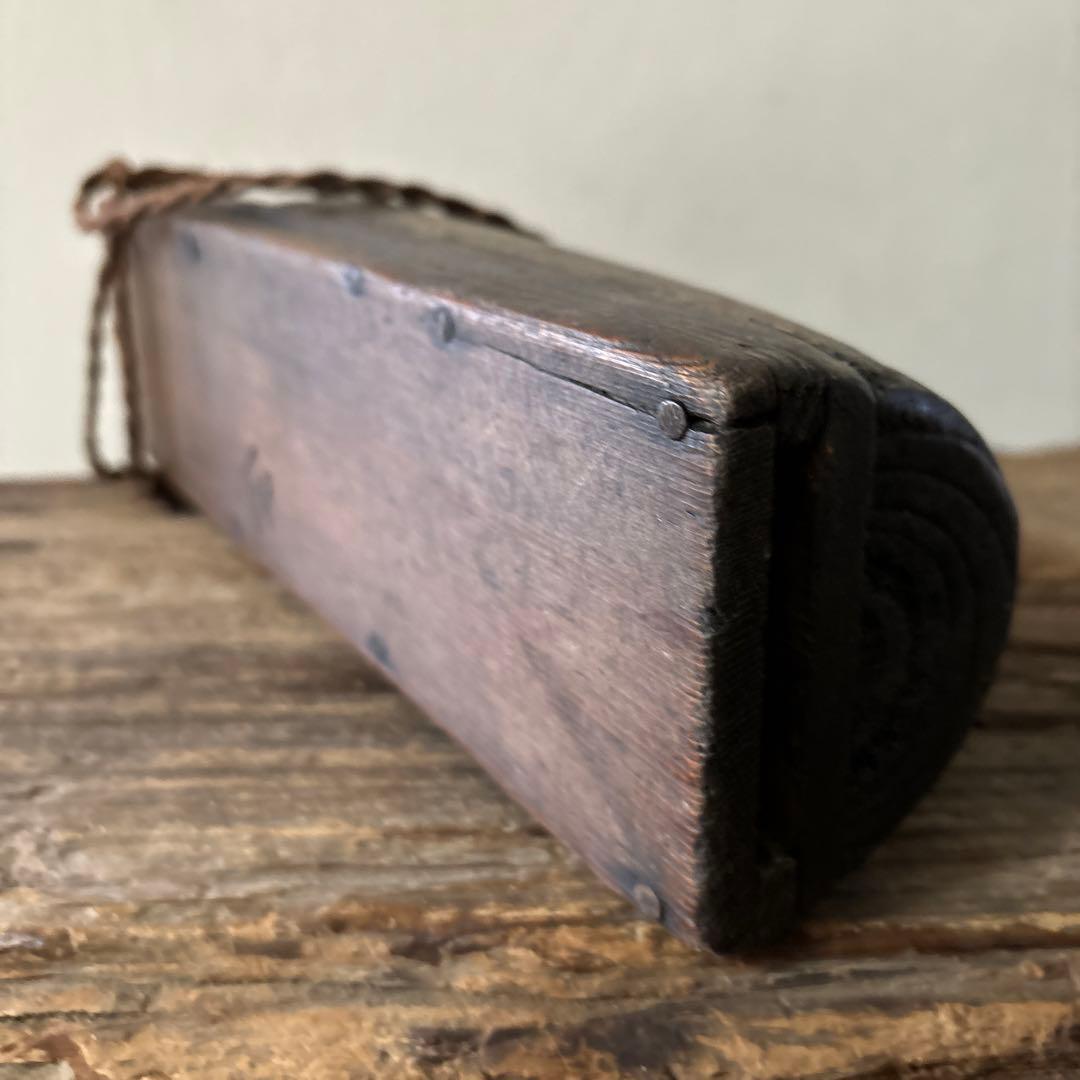 素朴な味の鉈入れ　花器　掛け花　古民芸　古民家 検:白洲正子　一二三美術　李朝