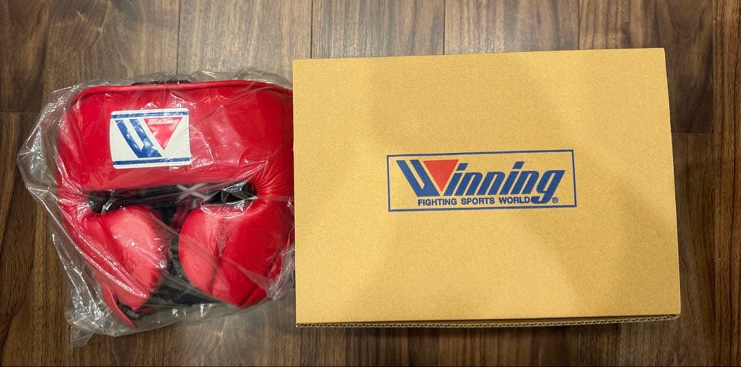 新品Winning ヘッドギア Mサイズ ウイニング　正規品　箱付き