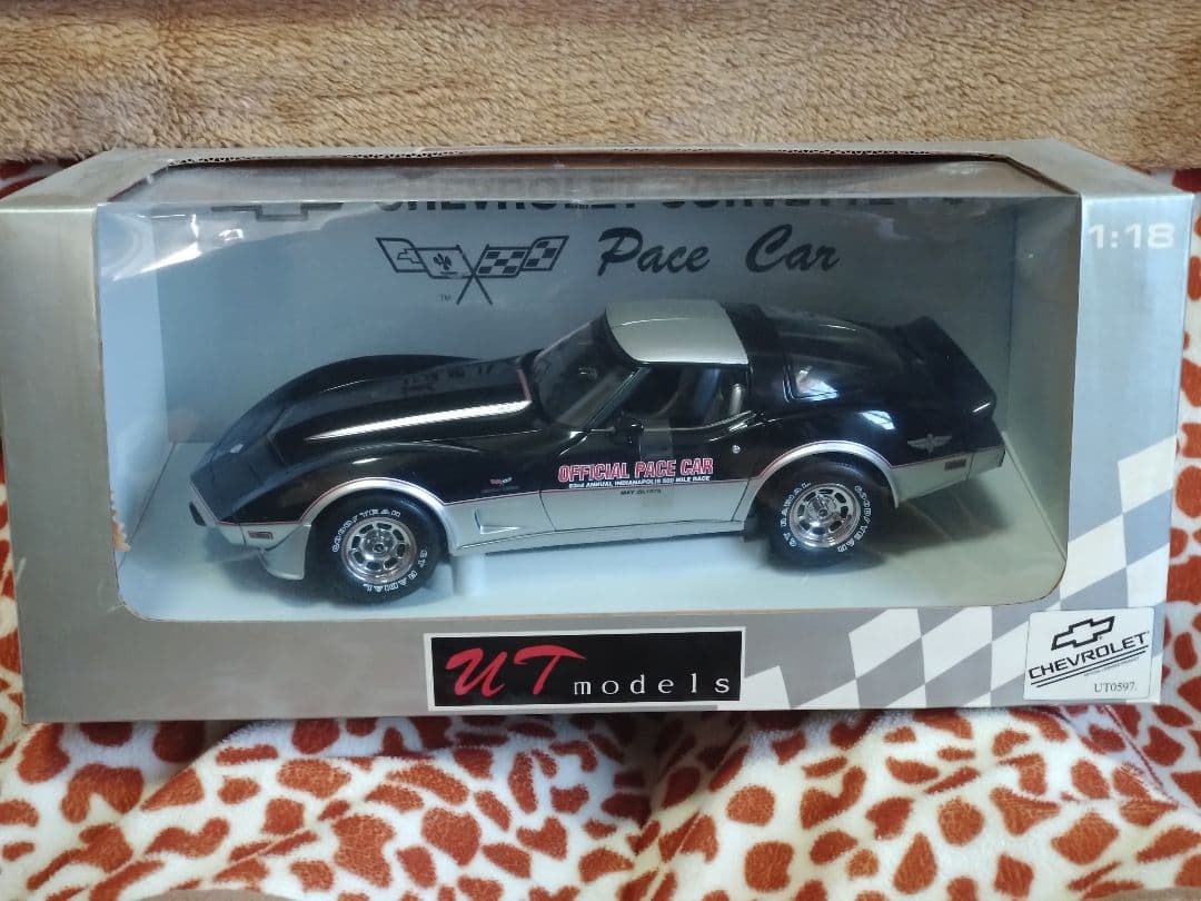 シボレー　コルベット UT models　オートアート