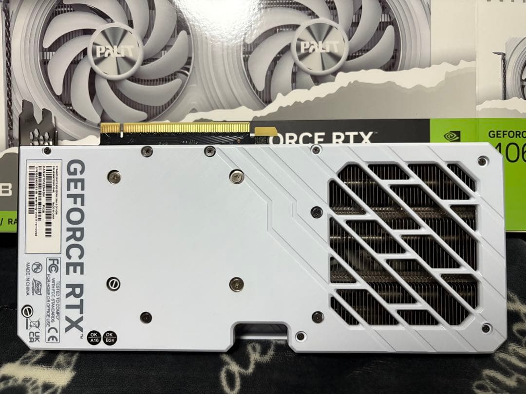【中古品】PALIT GeForce RTX 4060 Ti 8GB ホワイト