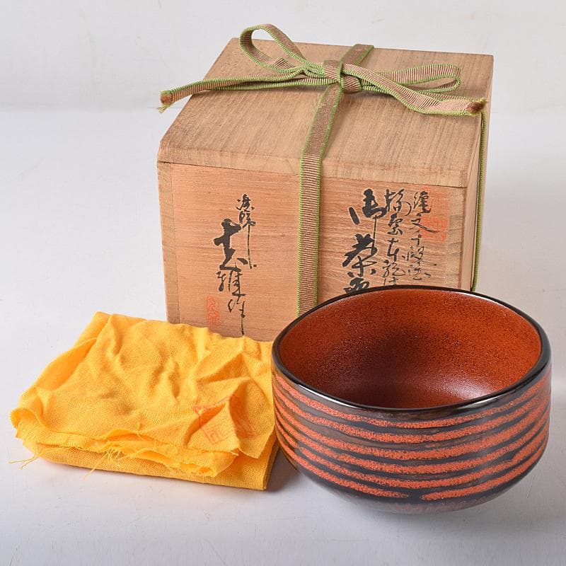 輪島塗　塗師　川岸充雅作　輪島本乾漆造り　御茶椀　共布共箱　U　R8375