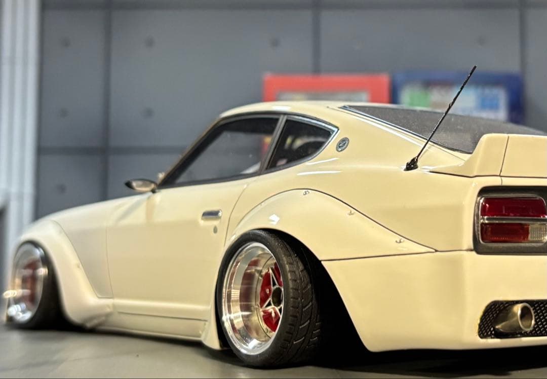 1/18 イグニッションモデル　日産フェアレディZ スターシャーク深リムカスタム