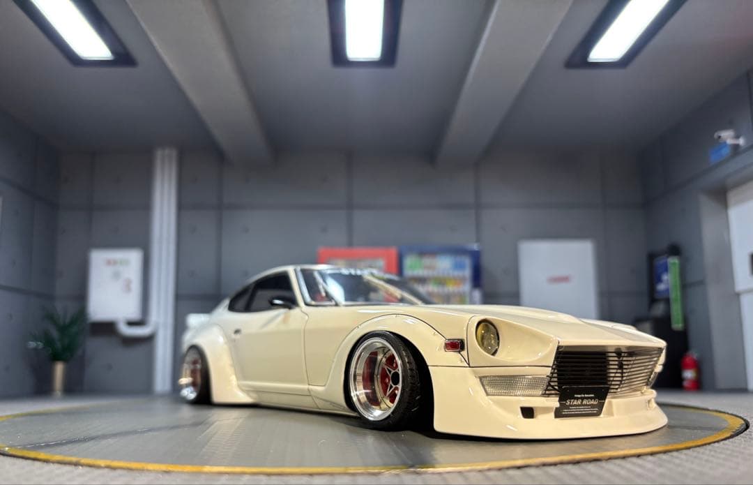 1/18 イグニッションモデル　日産フェアレディZ スターシャーク深リムカスタム