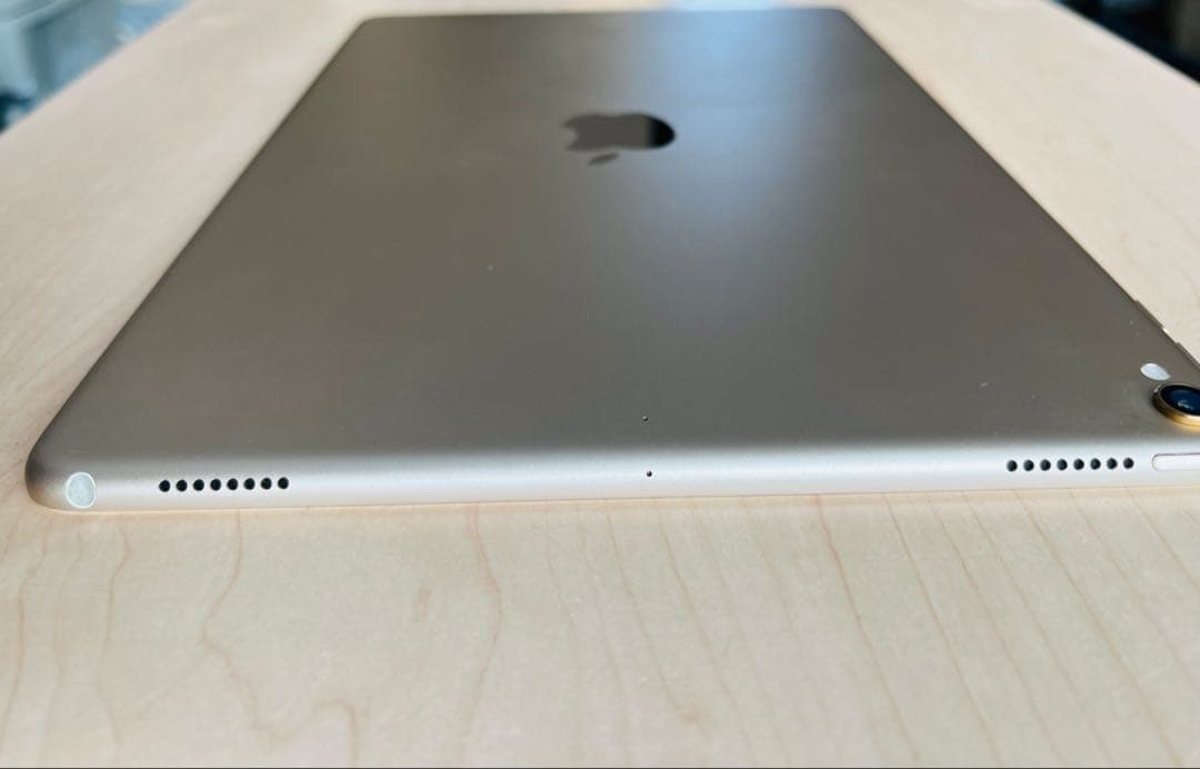 iPad Pro 10.5インチ ゴールド 本体