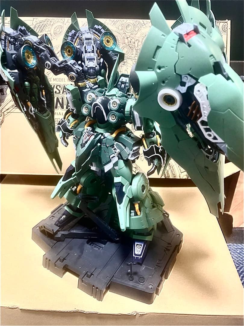 アクシズ社 エアリアル・ドミネーター　オシリスの翼　 海外製プラモデル