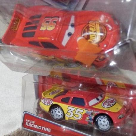 ❤️新品★海外限定❤️カーズ★マテル社★絶版ミニカーセット★１５点ー５点