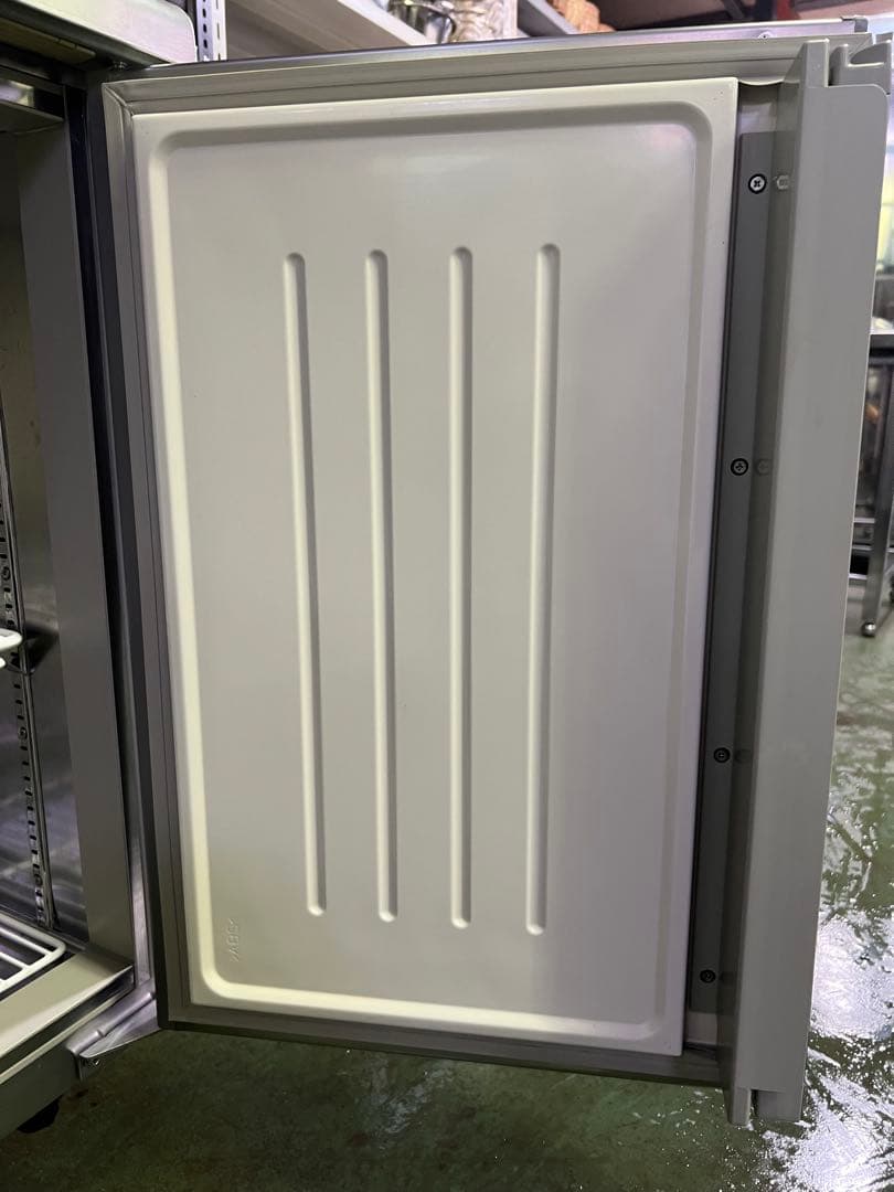 Panasonicテーブル形冷蔵庫