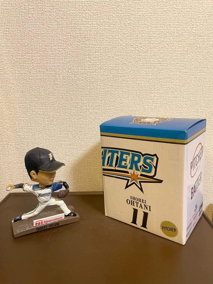 レア！大谷翔平 日本ハムファイターズ二刀流 ピッチャーver球場配布ボブルヘッド