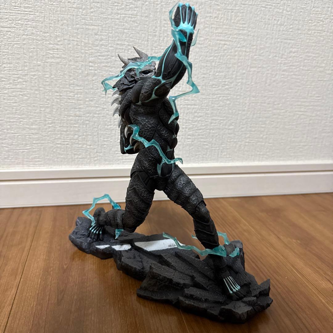 怪獣8号　コトブキヤ　フィギュア