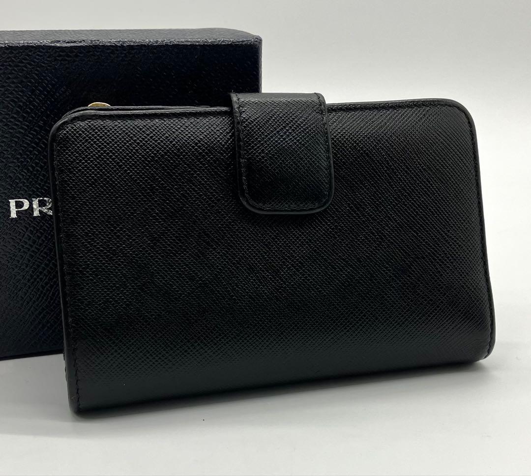 ⭐️ 美品 プラダ サフィアーノ メタル 二つ折り財布 ブラック 鑑定済