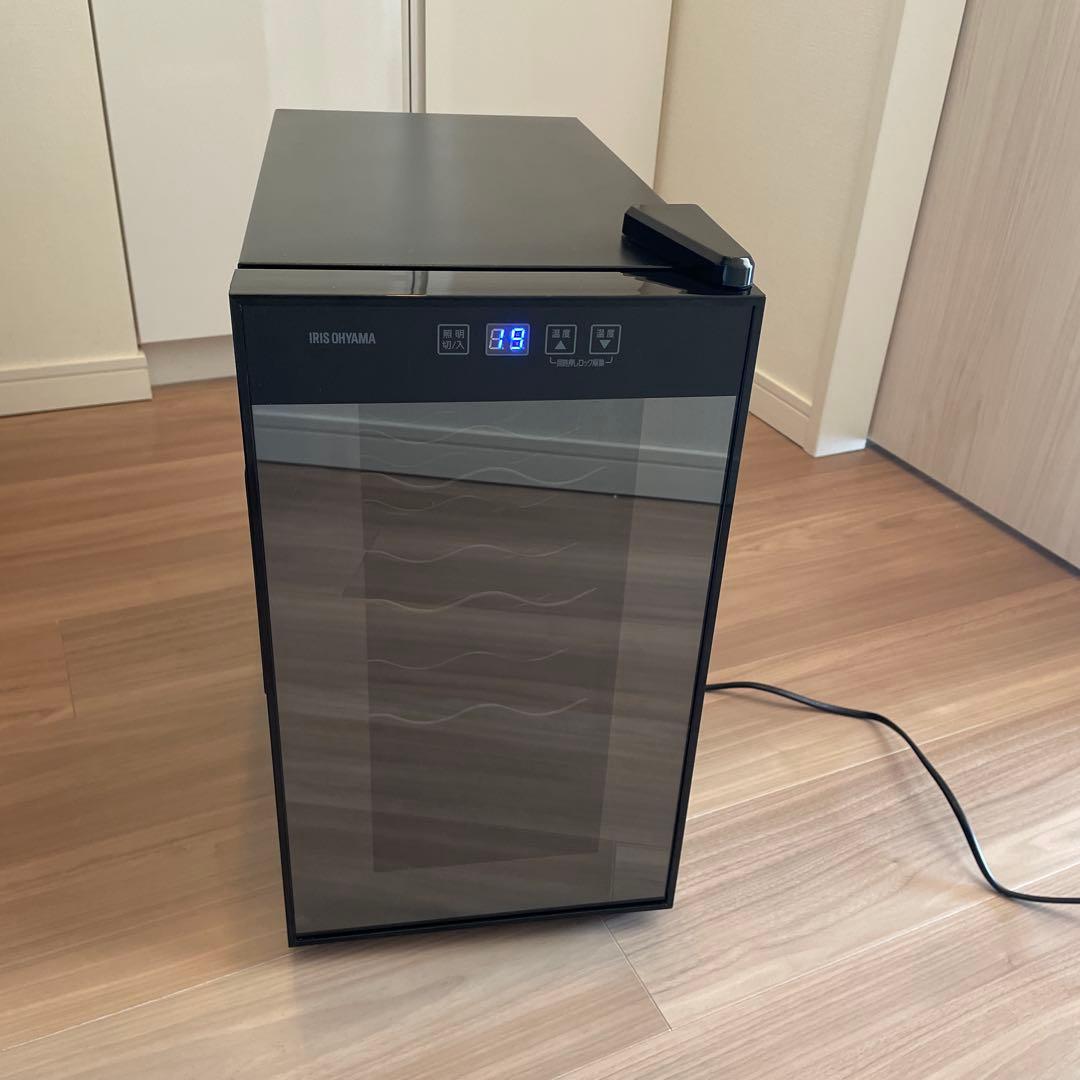 【アイリスオーヤマ】ワインセラー8本用