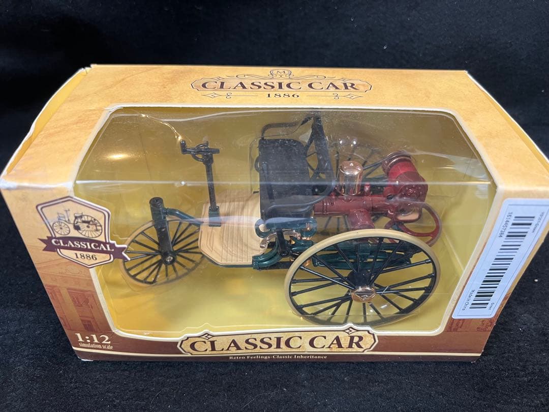 1866年 クラシックカー 1:12スケールモデル