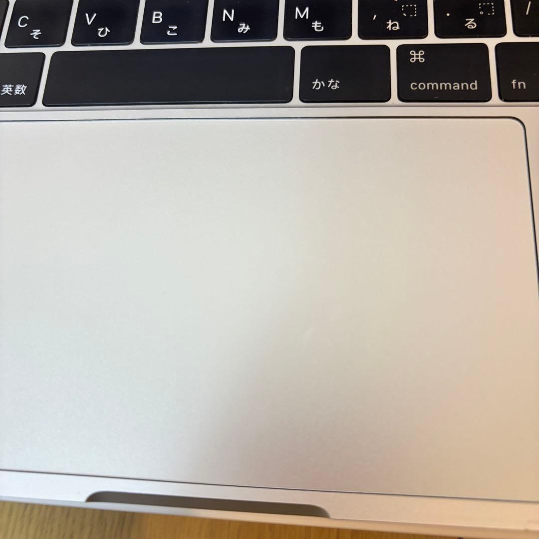 Macbook Pro シルバー　13インチ