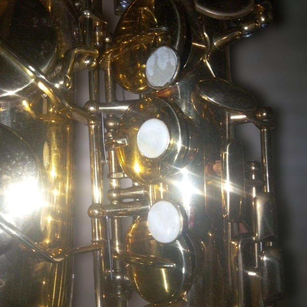 メイビスアルトサックス