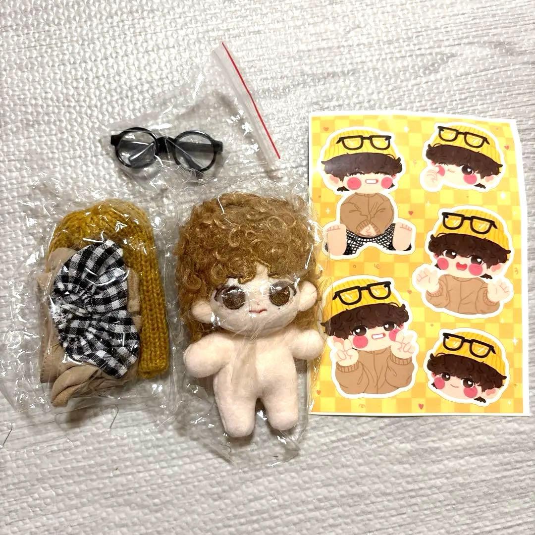 【バラ売り不可】 boobootae 約10cm　テテ　ぬいぐるみ　メガネ　服付