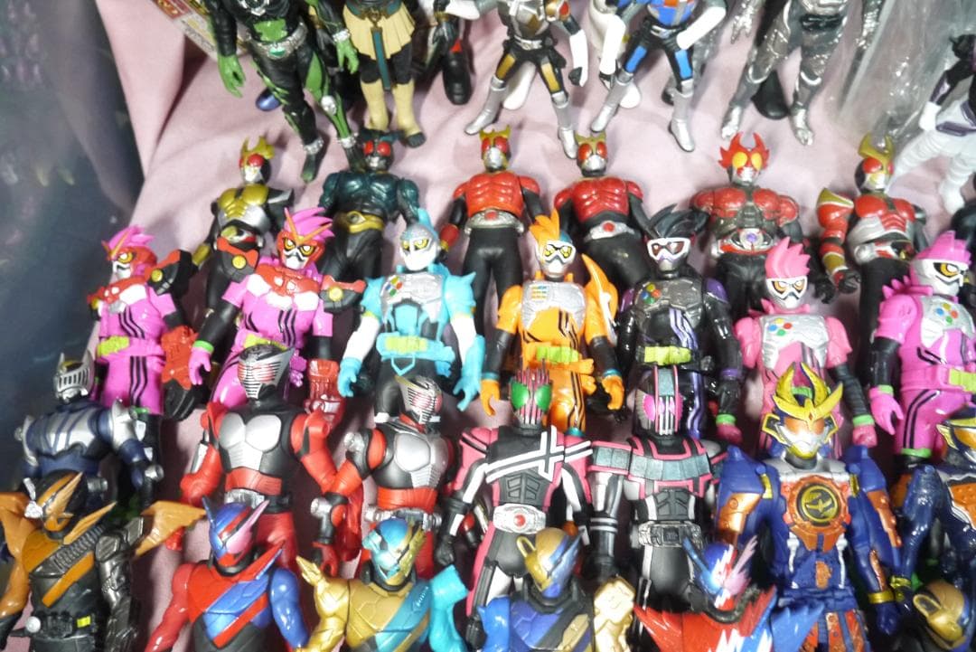 ライダーヒーローシリーズ　ビッグサイズソフビフィギュアなど　112体セット