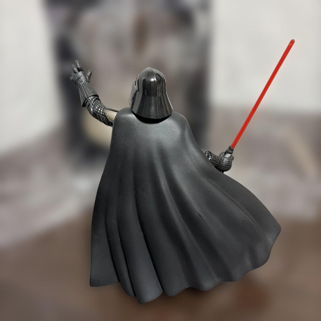 スターウォーズ　プレミアム10／1スケールフィギュア　ダースベイダー