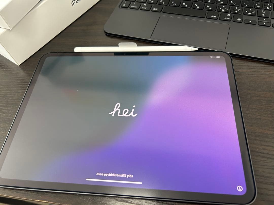 iPad Pro(M4)本体とMagic Keyboardセット