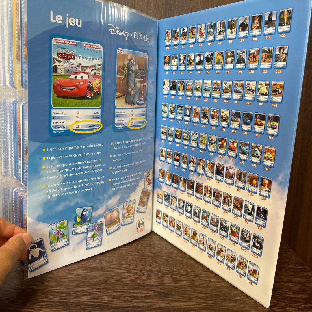 ディズニー　ピクサー　トレーディングカード　キャラクター　カード