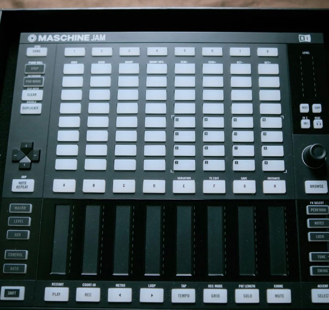 【禁煙　美品】MASCHINE JAM Native Instruments