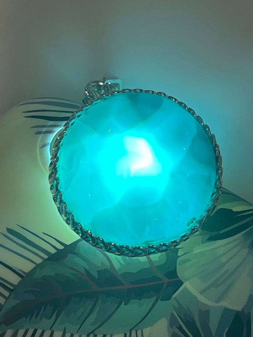 天然石☆高品質！ラリマーまる型ペンダントップ☆ワク付き☆濃いブルー＆模様美しい