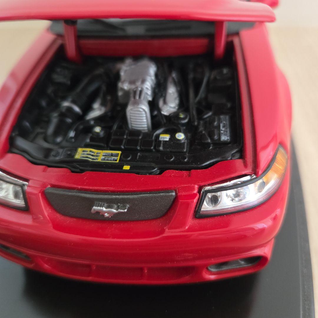 1/18 マスタング レッド ミニカー