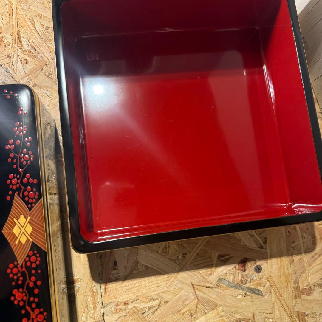 ヴィンテージ♡秀衡塗 2段重箱 黒×金×朱の華やかデザイン お正月 おせち♡