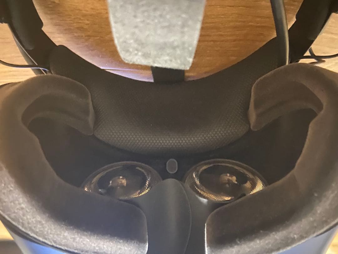 HTC VIVE COSMOS フルセット VRゴーグル