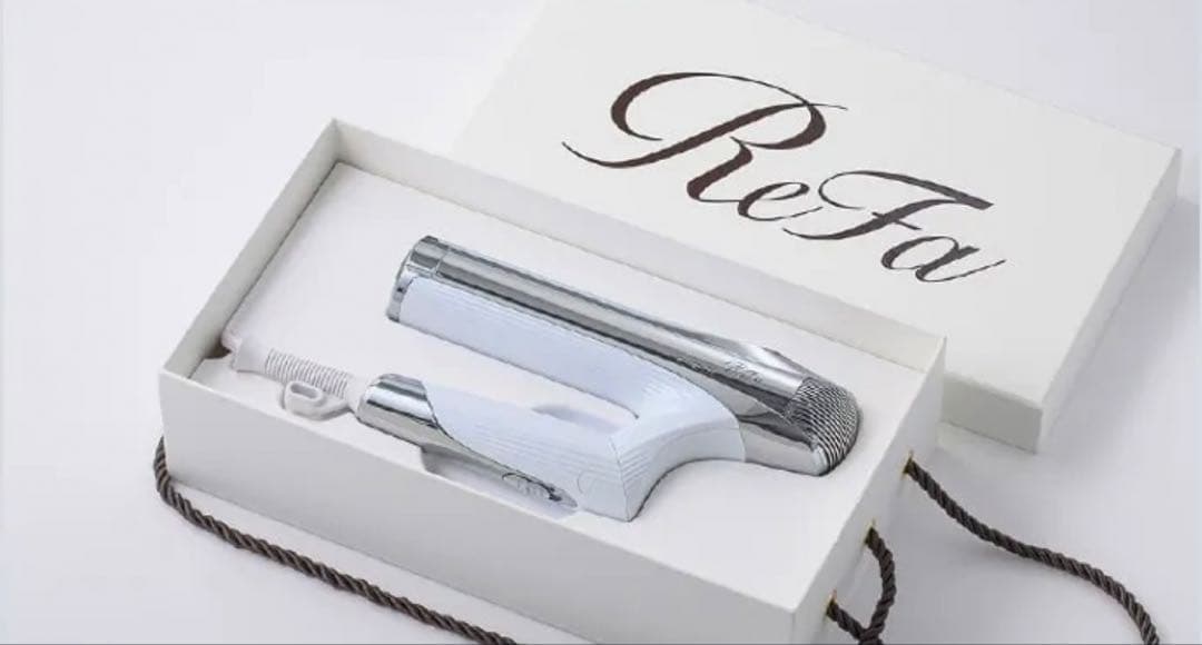 ReFa リファ　ビューテックスマートダブル 専用ボックス、ギャランティカード付