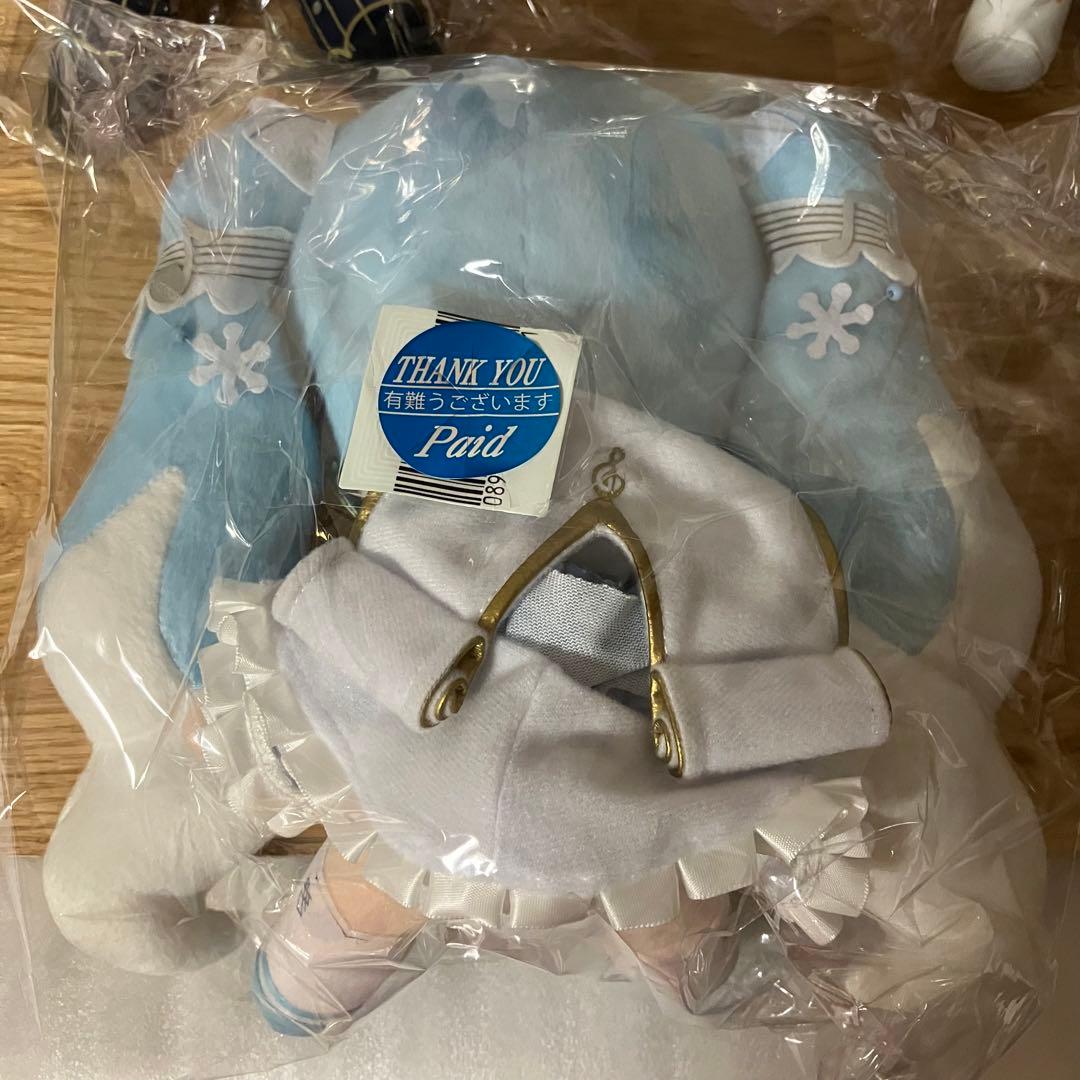 初音ミク　雪ミク　GIFT製　ぬいぐるみ　2018〜2020