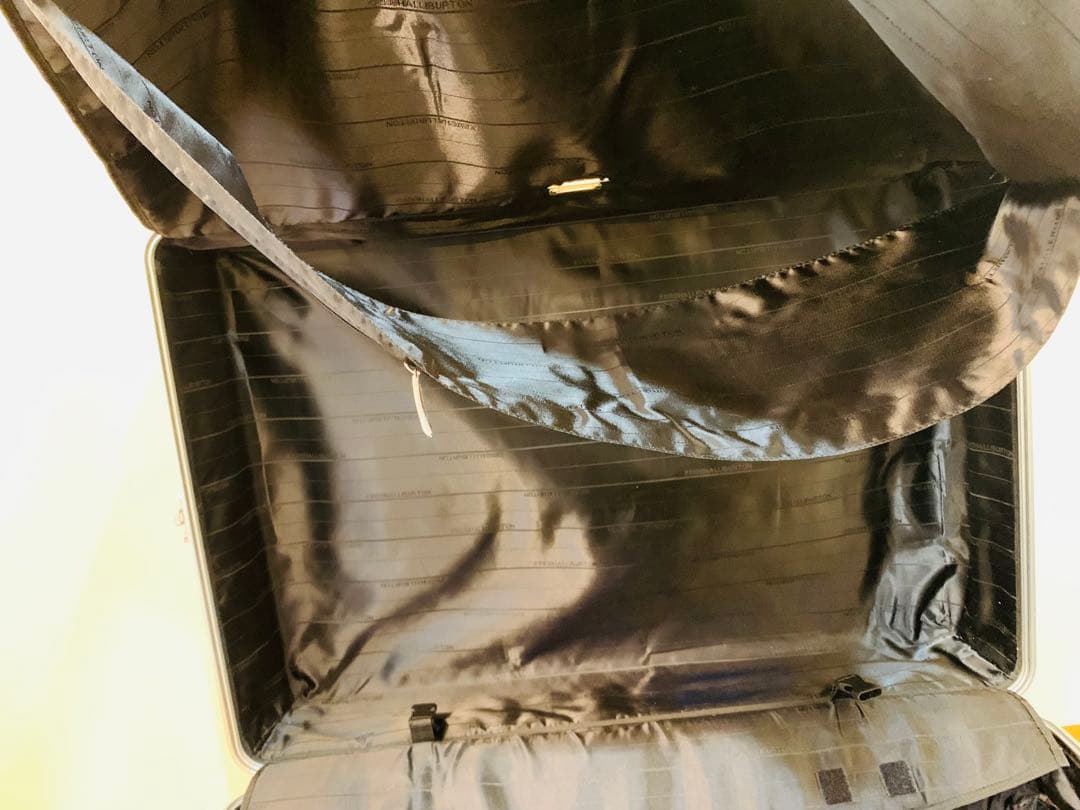 k0926-01★ゼロハリバートン キャリーケース 現状品 50×25×75