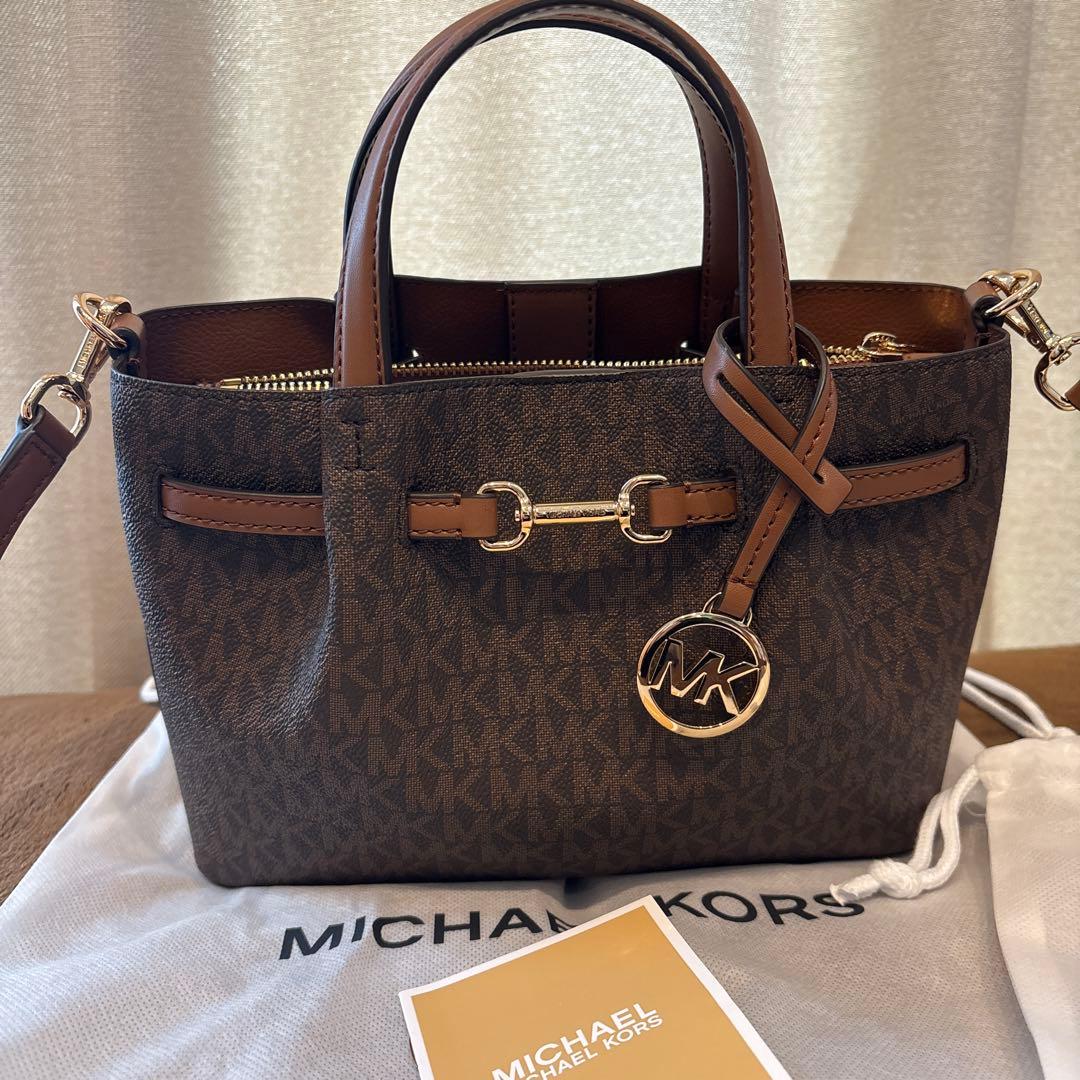 MICHAEL KORS ブラウン ショルダーバッグ、二つ折り財布