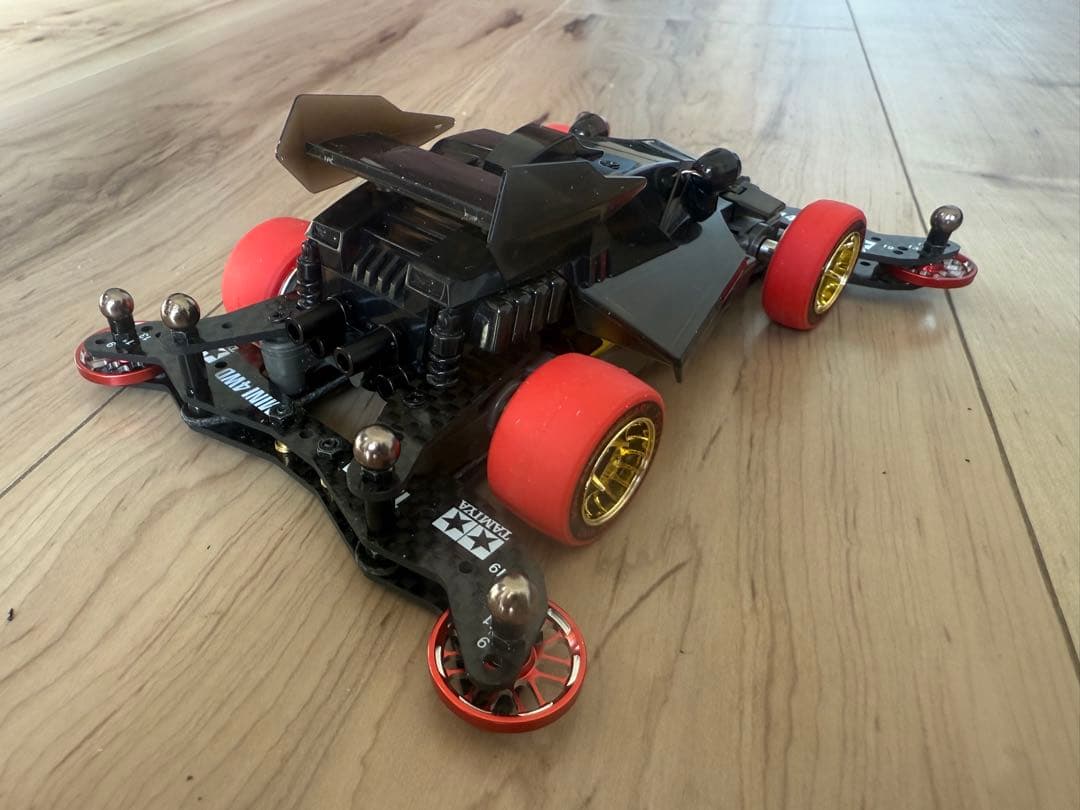 TAMIYAミニ四駆エンペラーブラックスペシャル（完成品）