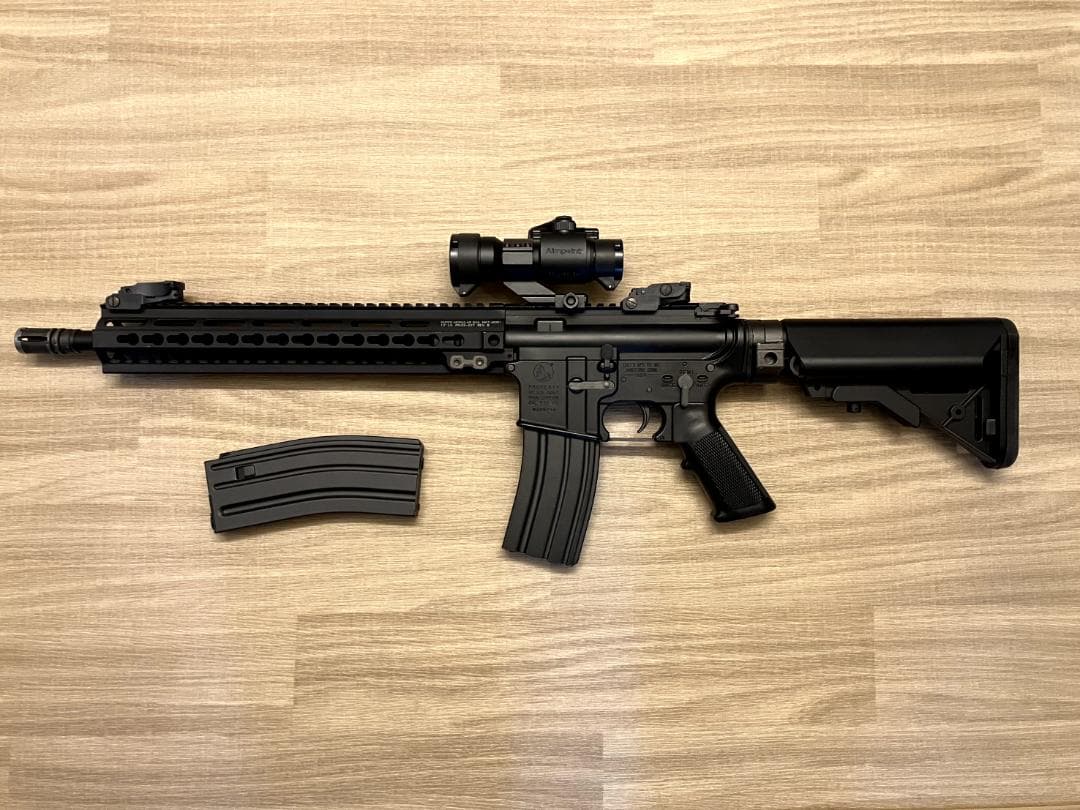 次世代電動ガン SOPMOD M4 カスタム　光学サイト付き