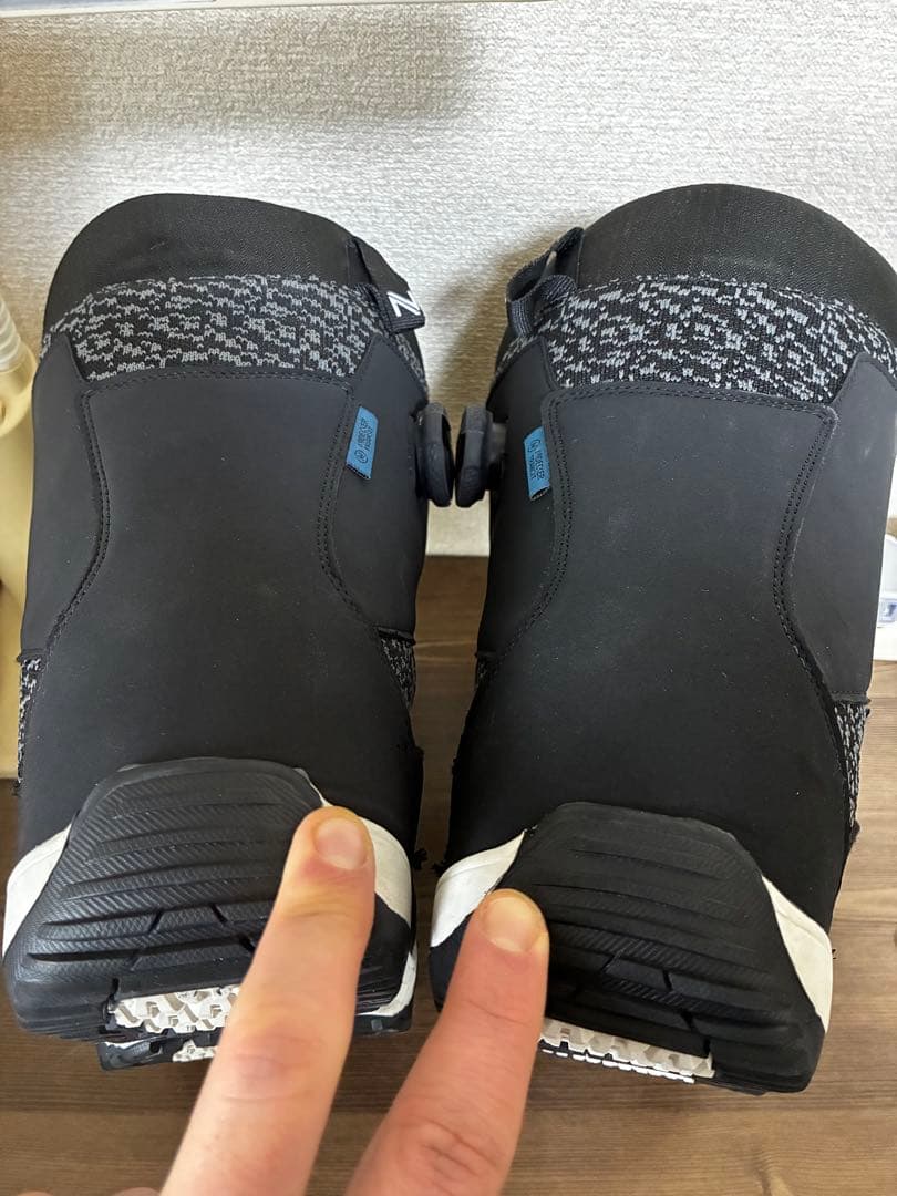 パ*ス様 スノーボードブーツ BOA 26cm メンズ NIDECKER