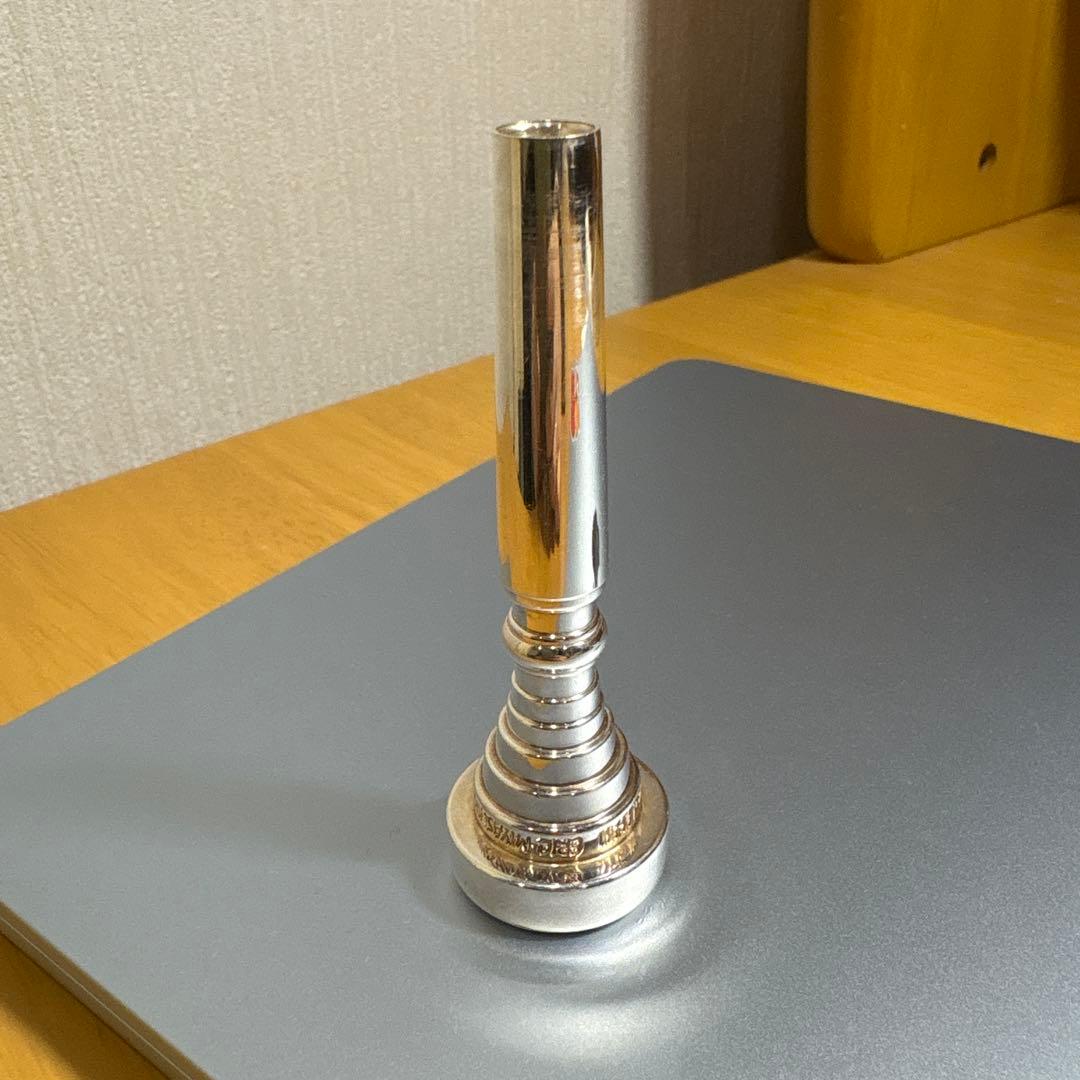 トランペットマウスピース YAMAHA EM2S 箱付き 旧モデル