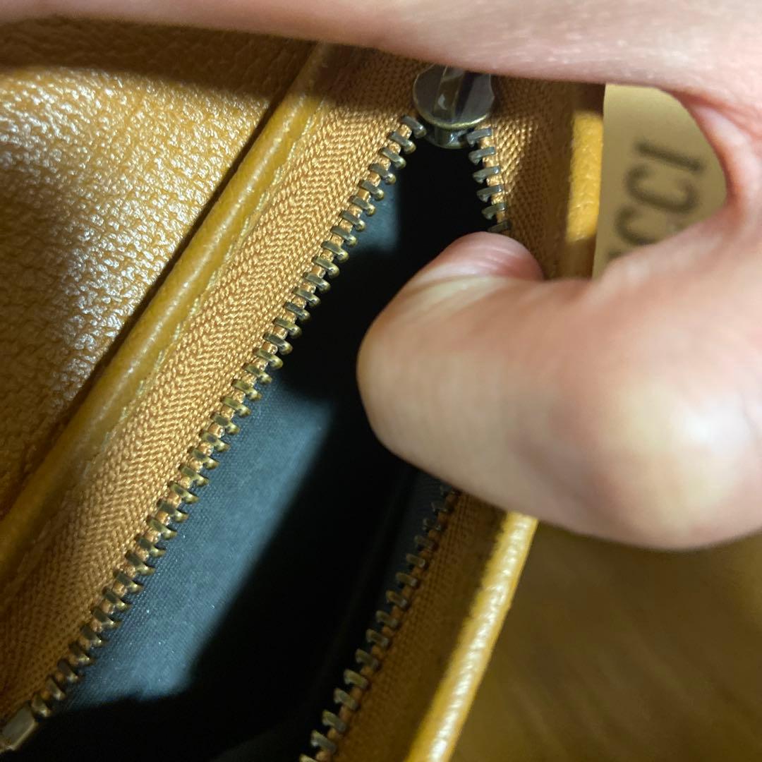 GUCCI ミッキーマウス柄 二つ折り財布