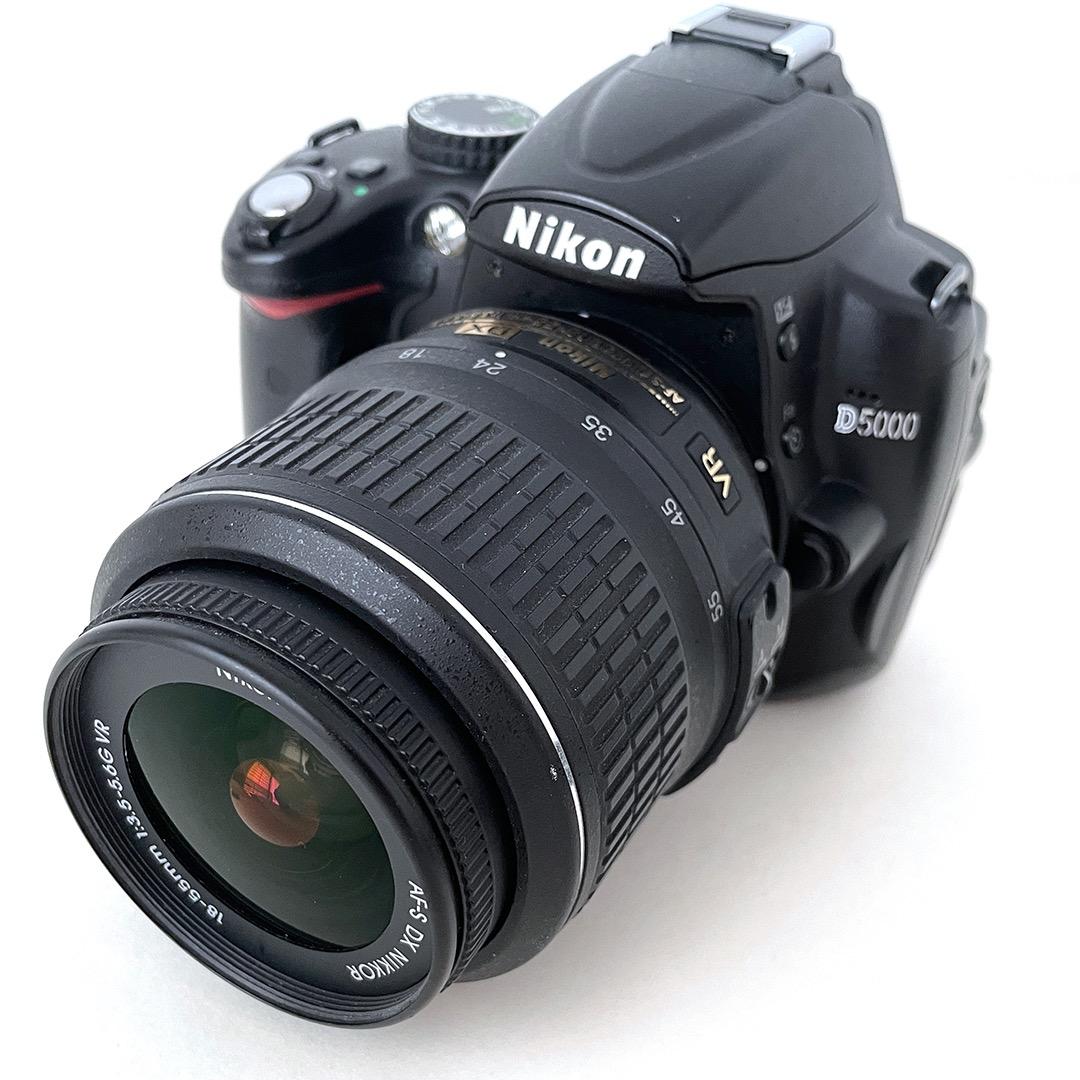 デジタルカメラ Nikon D5000 AF-s nikkor 18-55mm f3.5-5.6