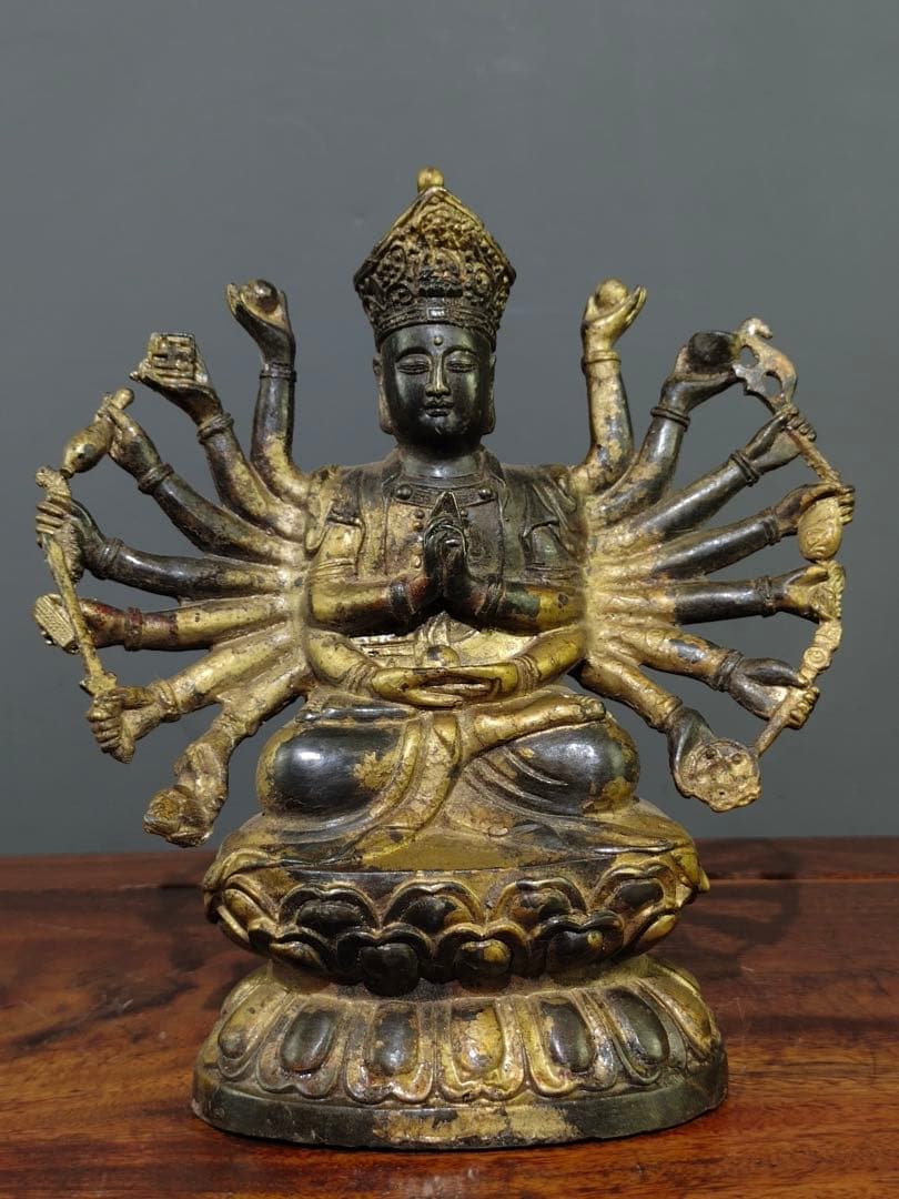 旧蔵品　純銅製・泥金仕上げ　十八腕仏像　准胝仏母 アンティーク　唯一無二　時代物